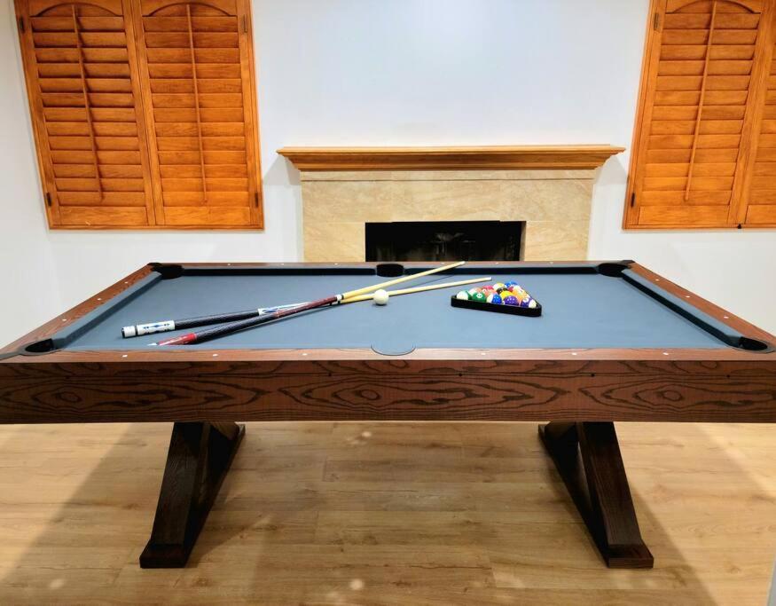 Newly Furnished Pool House Villa Лос Анджелис Екстериор снимка